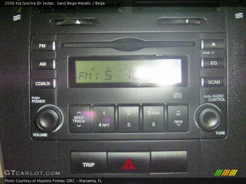 Sand Beige Metallic / Beige 2009 Kia Spectra EX Sedan