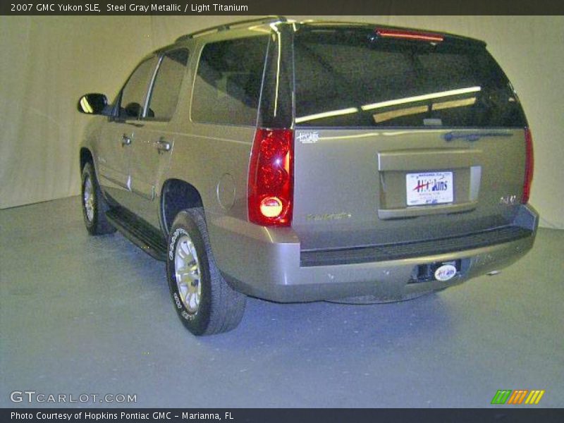 Steel Gray Metallic / Light Titanium 2007 GMC Yukon SLE