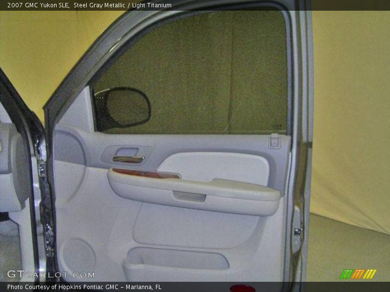 Steel Gray Metallic / Light Titanium 2007 GMC Yukon SLE