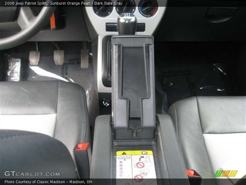 Sunburst Orange Pearl / Dark Slate Gray 2008 Jeep Patriot Sport