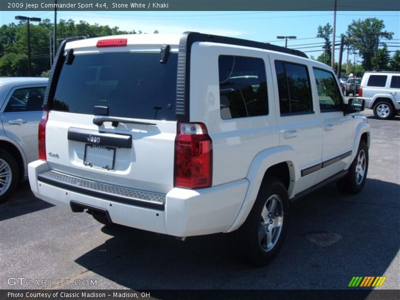 Stone White / Khaki 2009 Jeep Commander Sport 4x4