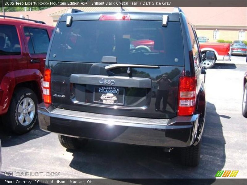 Brilliant Black Crystal Pearl / Dark Slate Gray 2009 Jeep Liberty Rocky Mountain Edition 4x4