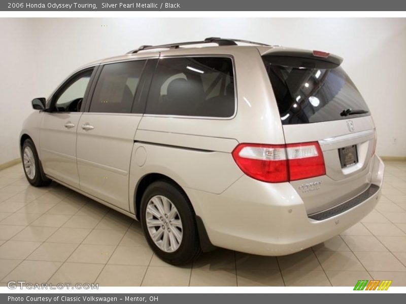 Silver Pearl Metallic / Black 2006 Honda Odyssey Touring