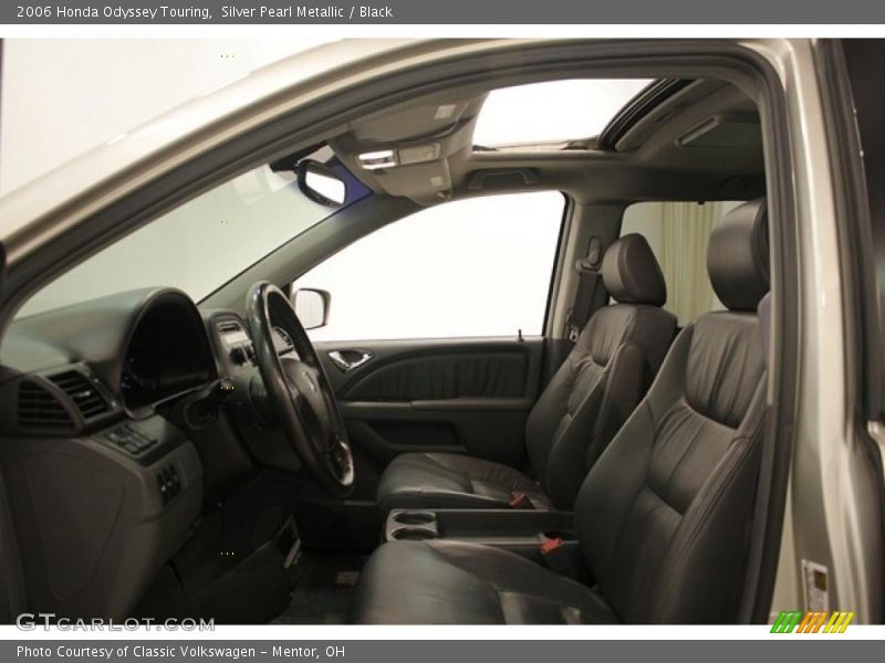 Silver Pearl Metallic / Black 2006 Honda Odyssey Touring