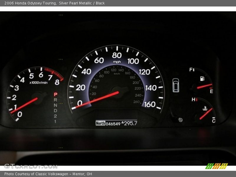 Silver Pearl Metallic / Black 2006 Honda Odyssey Touring