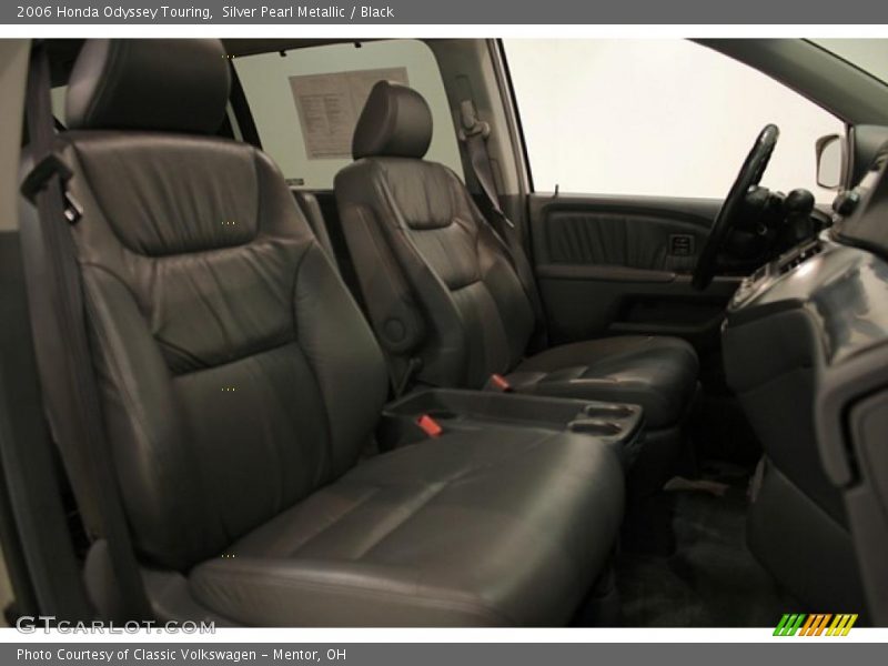Silver Pearl Metallic / Black 2006 Honda Odyssey Touring