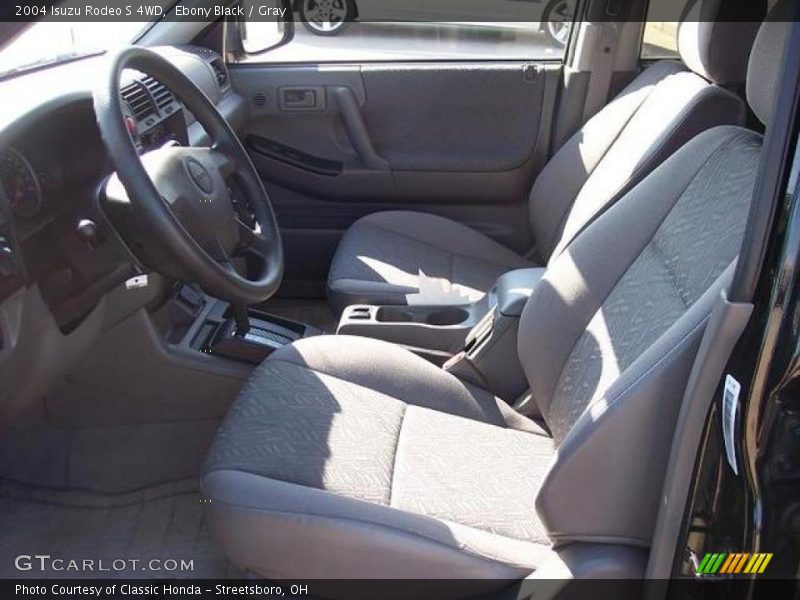 Ebony Black / Gray 2004 Isuzu Rodeo S 4WD