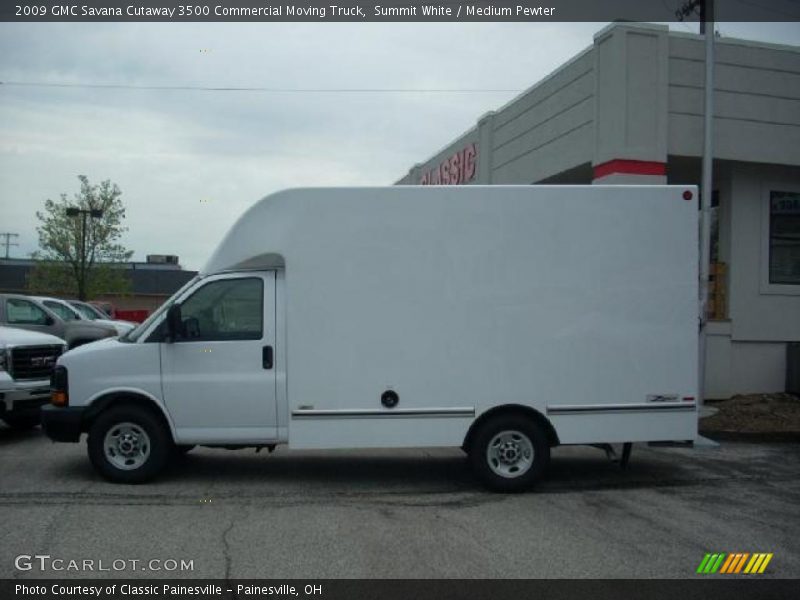 Summit White / Medium Pewter 2009 GMC Savana Cutaway 3500 Commercial Moving Truck