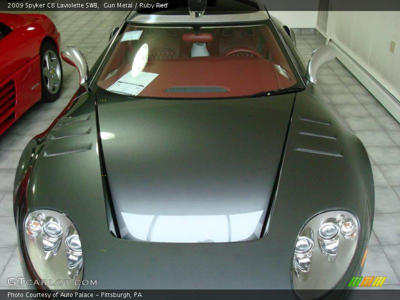 Gun Metal / Ruby Red 2009 Spyker C8 Laviolette SWB