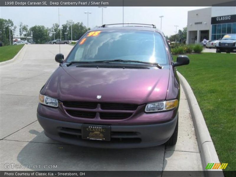Deep Cranberry Pearl / Silver Fern 1998 Dodge Caravan SE