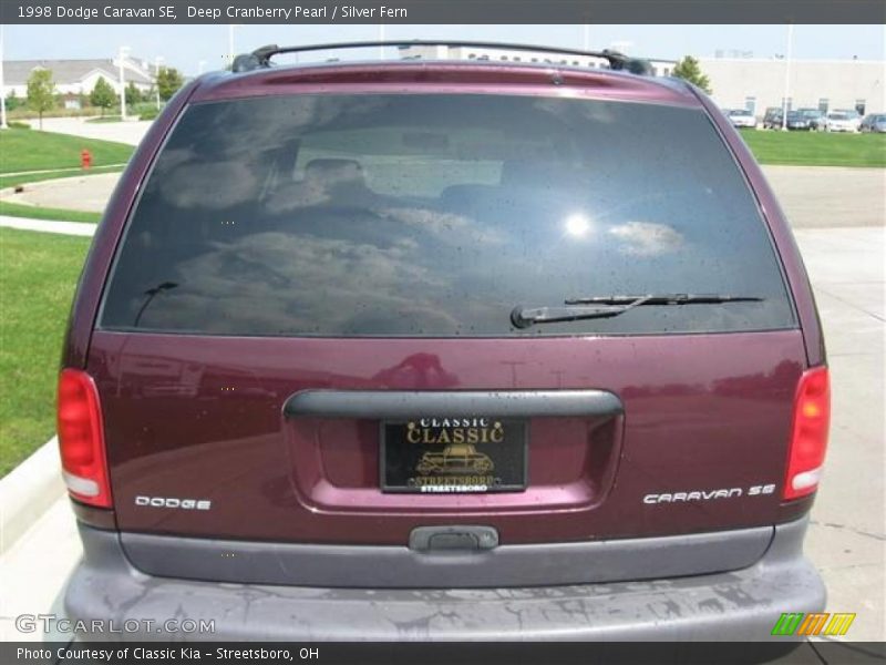 Deep Cranberry Pearl / Silver Fern 1998 Dodge Caravan SE