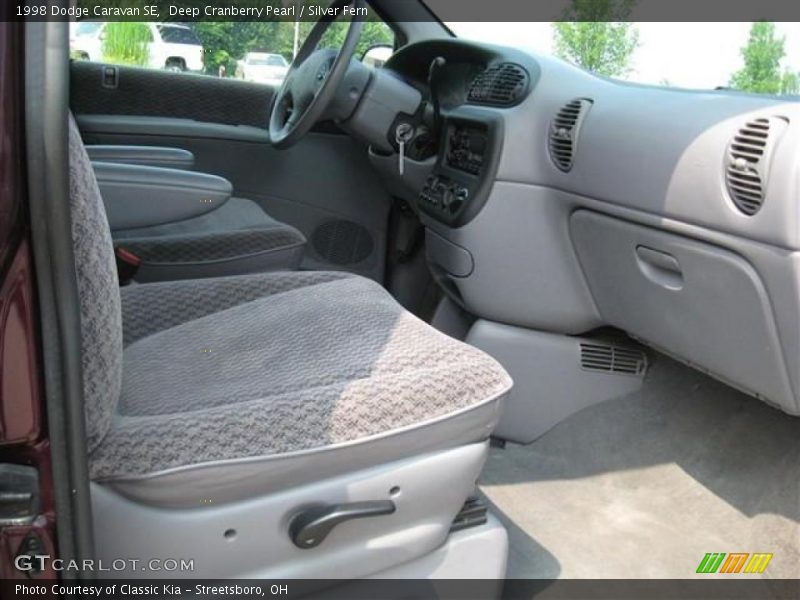 Deep Cranberry Pearl / Silver Fern 1998 Dodge Caravan SE