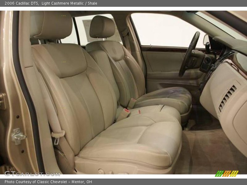 Light Cashmere Metallic / Shale 2006 Cadillac DTS