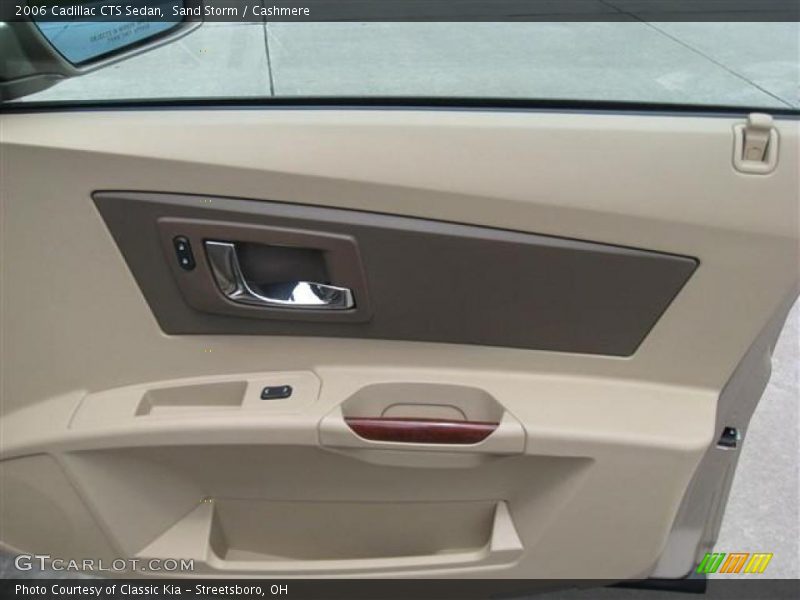 Sand Storm / Cashmere 2006 Cadillac CTS Sedan