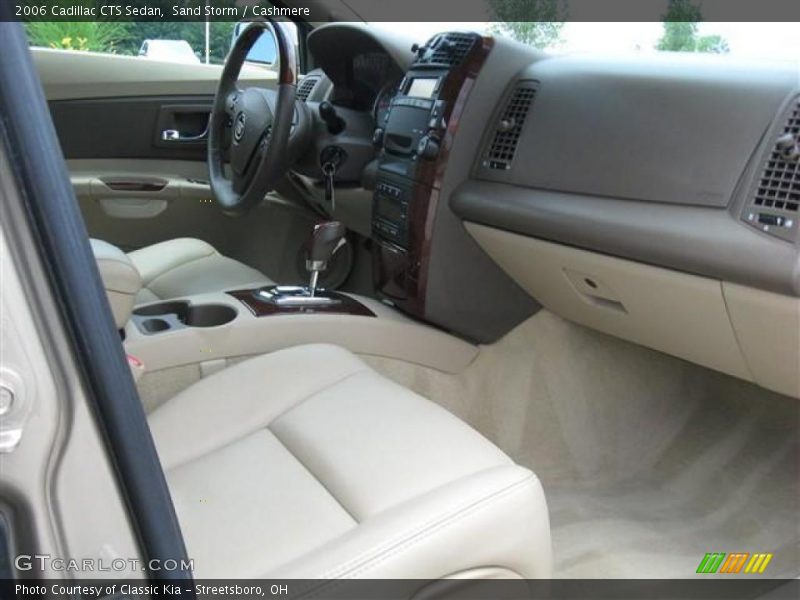 Sand Storm / Cashmere 2006 Cadillac CTS Sedan