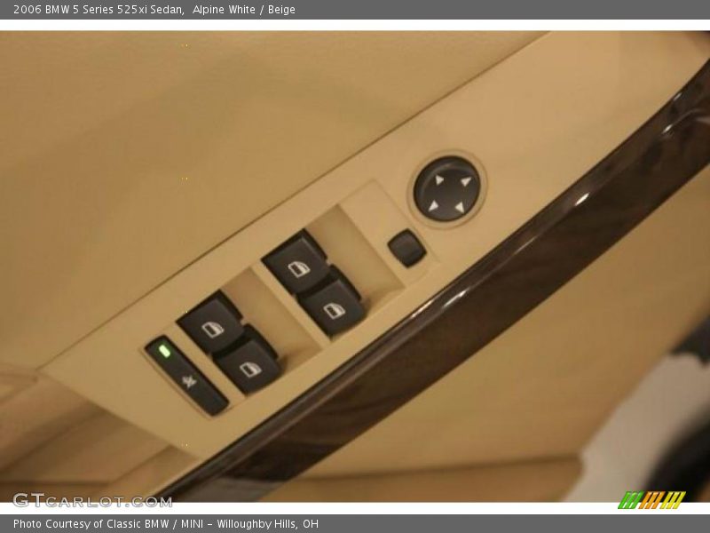 Alpine White / Beige 2006 BMW 5 Series 525xi Sedan