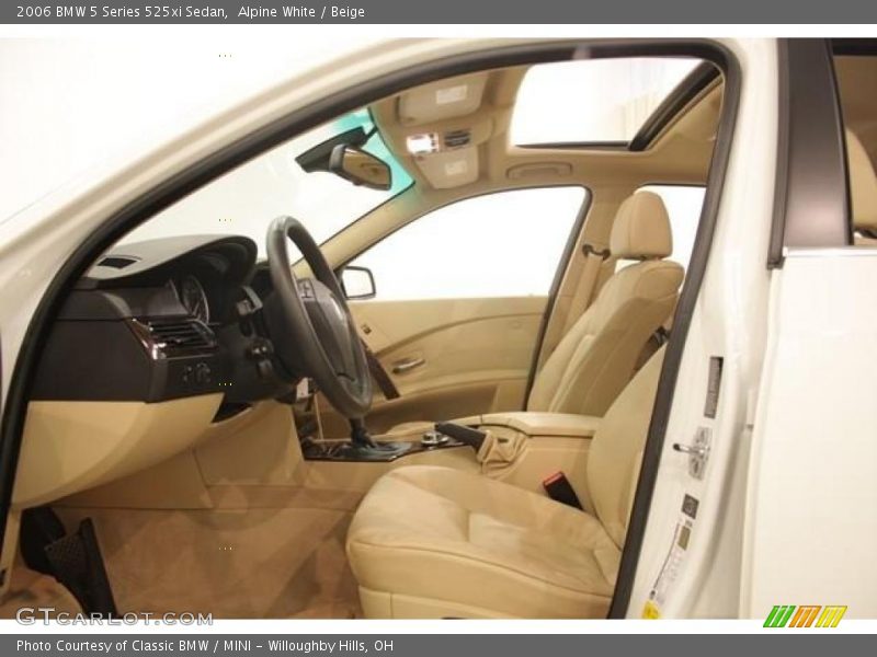 Alpine White / Beige 2006 BMW 5 Series 525xi Sedan