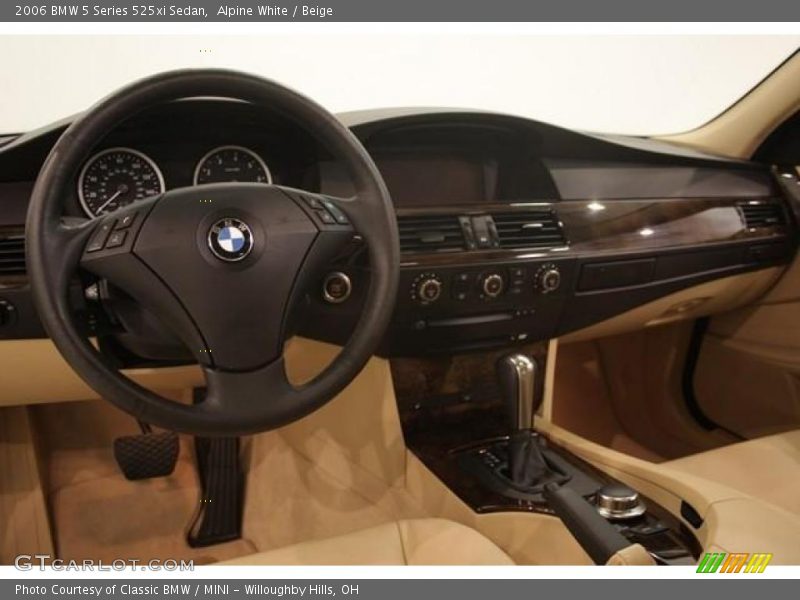 Alpine White / Beige 2006 BMW 5 Series 525xi Sedan