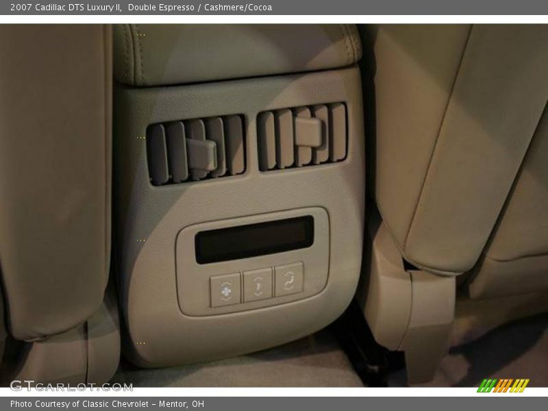 Double Espresso / Cashmere/Cocoa 2007 Cadillac DTS Luxury II
