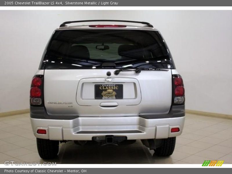 Silverstone Metallic / Light Gray 2005 Chevrolet TrailBlazer LS 4x4