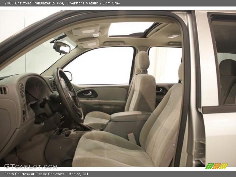 Silverstone Metallic / Light Gray 2005 Chevrolet TrailBlazer LS 4x4