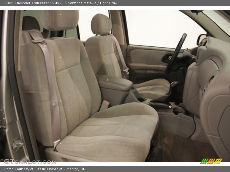 Silverstone Metallic / Light Gray 2005 Chevrolet TrailBlazer LS 4x4