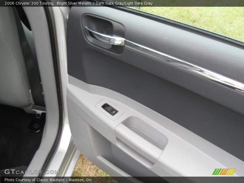 Bright Silver Metallic / Dark Slate Gray/Light Slate Gray 2006 Chrysler 300 Touring
