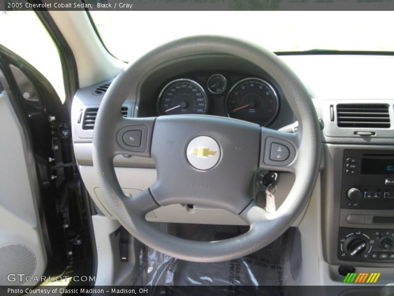 Black / Gray 2005 Chevrolet Cobalt Sedan