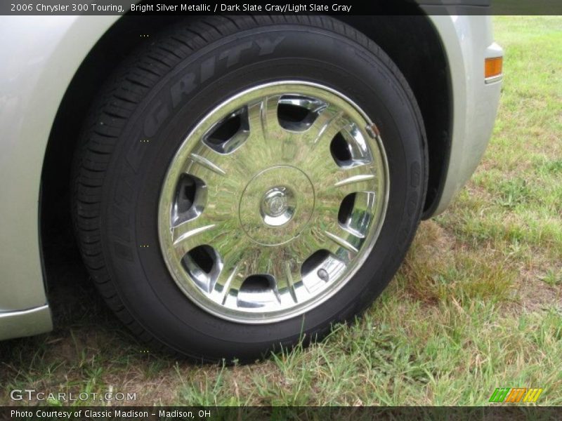 Bright Silver Metallic / Dark Slate Gray/Light Slate Gray 2006 Chrysler 300 Touring