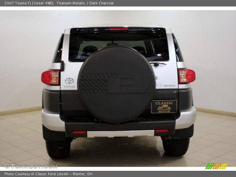 Titanium Metallic / Dark Charcoal 2007 Toyota FJ Cruiser 4WD