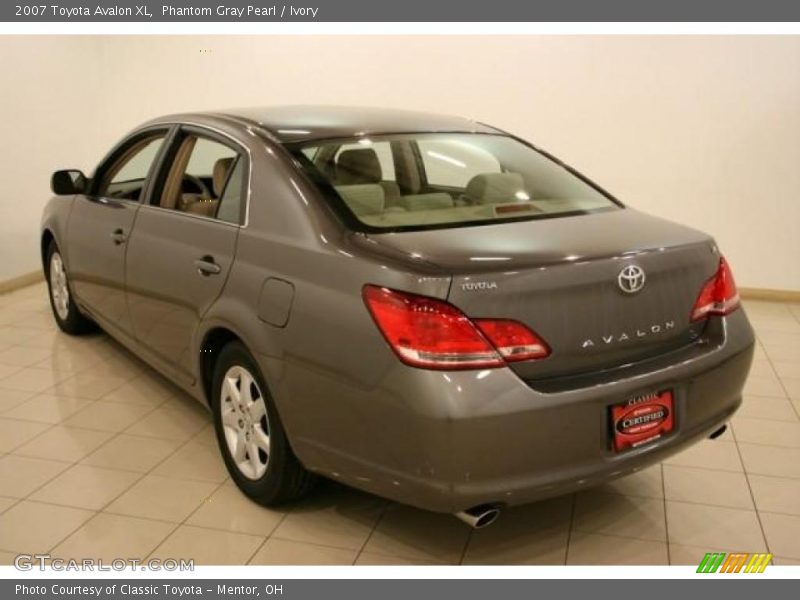 Phantom Gray Pearl / Ivory 2007 Toyota Avalon XL