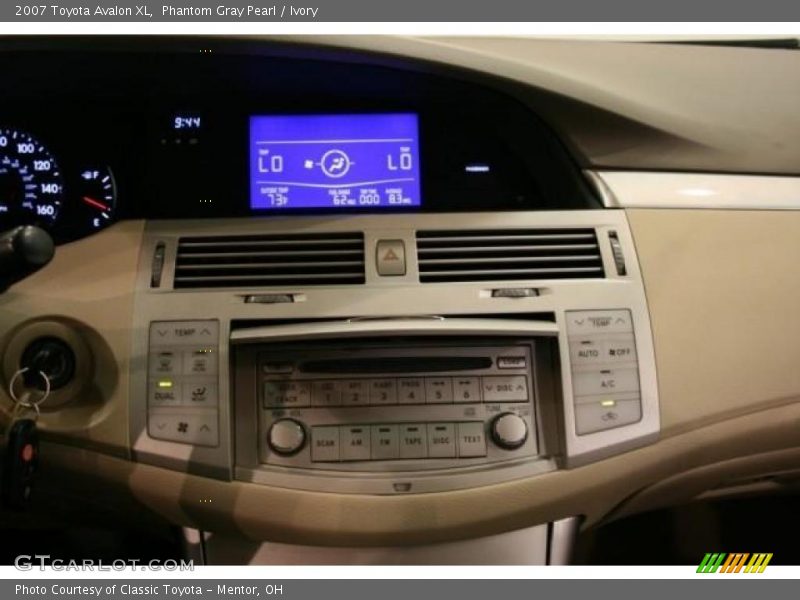 Phantom Gray Pearl / Ivory 2007 Toyota Avalon XL