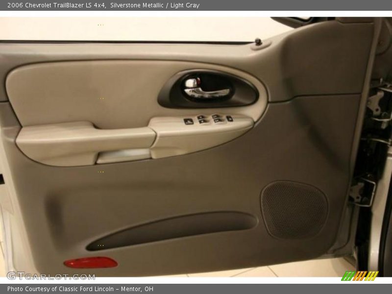 Silverstone Metallic / Light Gray 2006 Chevrolet TrailBlazer LS 4x4