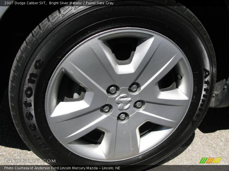 Bright Silver Metallic / Pastel Slate Gray 2007 Dodge Caliber SXT