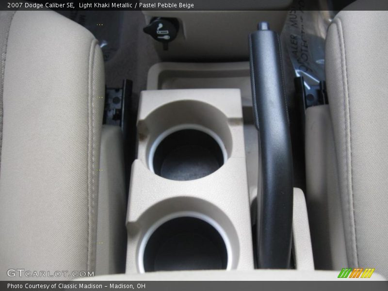 Light Khaki Metallic / Pastel Pebble Beige 2007 Dodge Caliber SE