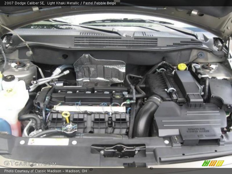 Light Khaki Metallic / Pastel Pebble Beige 2007 Dodge Caliber SE