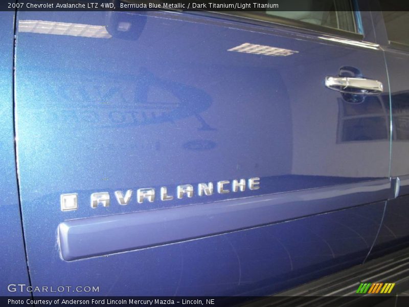 Bermuda Blue Metallic / Dark Titanium/Light Titanium 2007 Chevrolet Avalanche LTZ 4WD