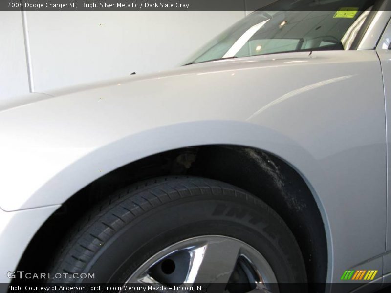 Bright Silver Metallic / Dark Slate Gray 2008 Dodge Charger SE