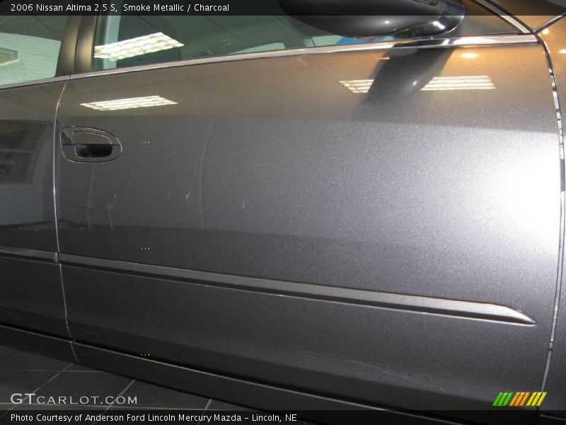 Smoke Metallic / Charcoal 2006 Nissan Altima 2.5 S