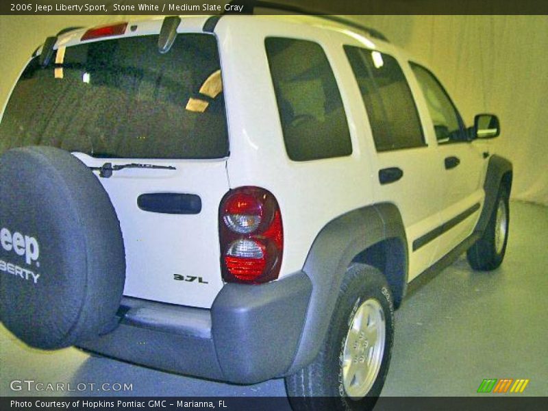 Stone White / Medium Slate Gray 2006 Jeep Liberty Sport