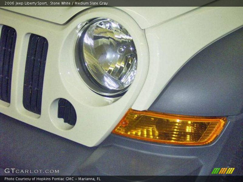 Stone White / Medium Slate Gray 2006 Jeep Liberty Sport