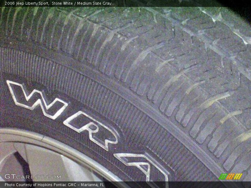 Stone White / Medium Slate Gray 2006 Jeep Liberty Sport