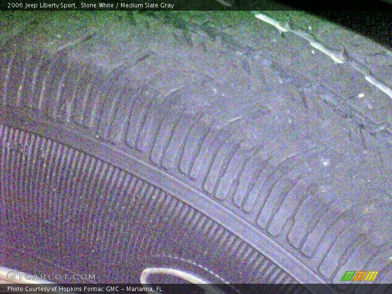 Stone White / Medium Slate Gray 2006 Jeep Liberty Sport