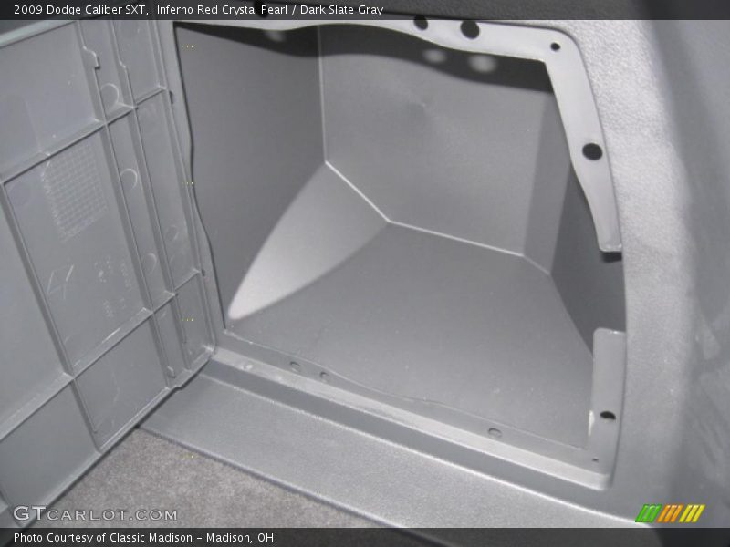 Inferno Red Crystal Pearl / Dark Slate Gray 2009 Dodge Caliber SXT