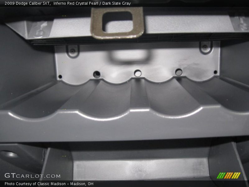 Inferno Red Crystal Pearl / Dark Slate Gray 2009 Dodge Caliber SXT