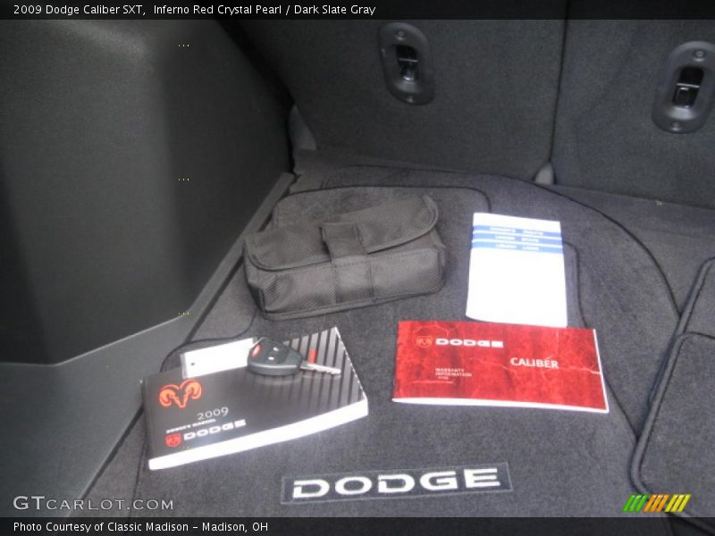 Inferno Red Crystal Pearl / Dark Slate Gray 2009 Dodge Caliber SXT