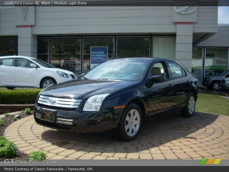 Black / Medium Light Stone 2006 Ford Fusion SE