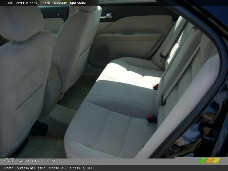 Black / Medium Light Stone 2006 Ford Fusion SE