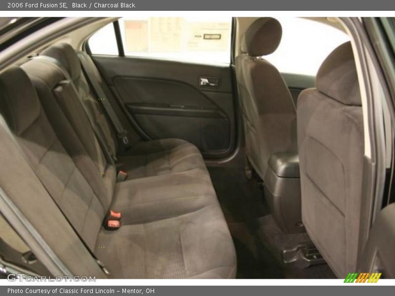 Black / Charcoal Black 2006 Ford Fusion SE