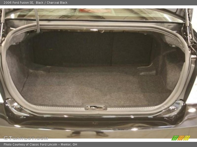 Black / Charcoal Black 2006 Ford Fusion SE